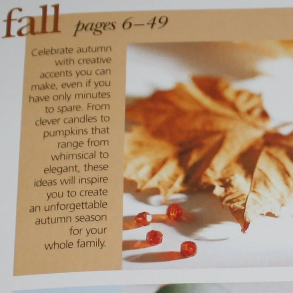 BOOK - Simply Handmade - 365 Easy Gifts & Decorations You Can Make